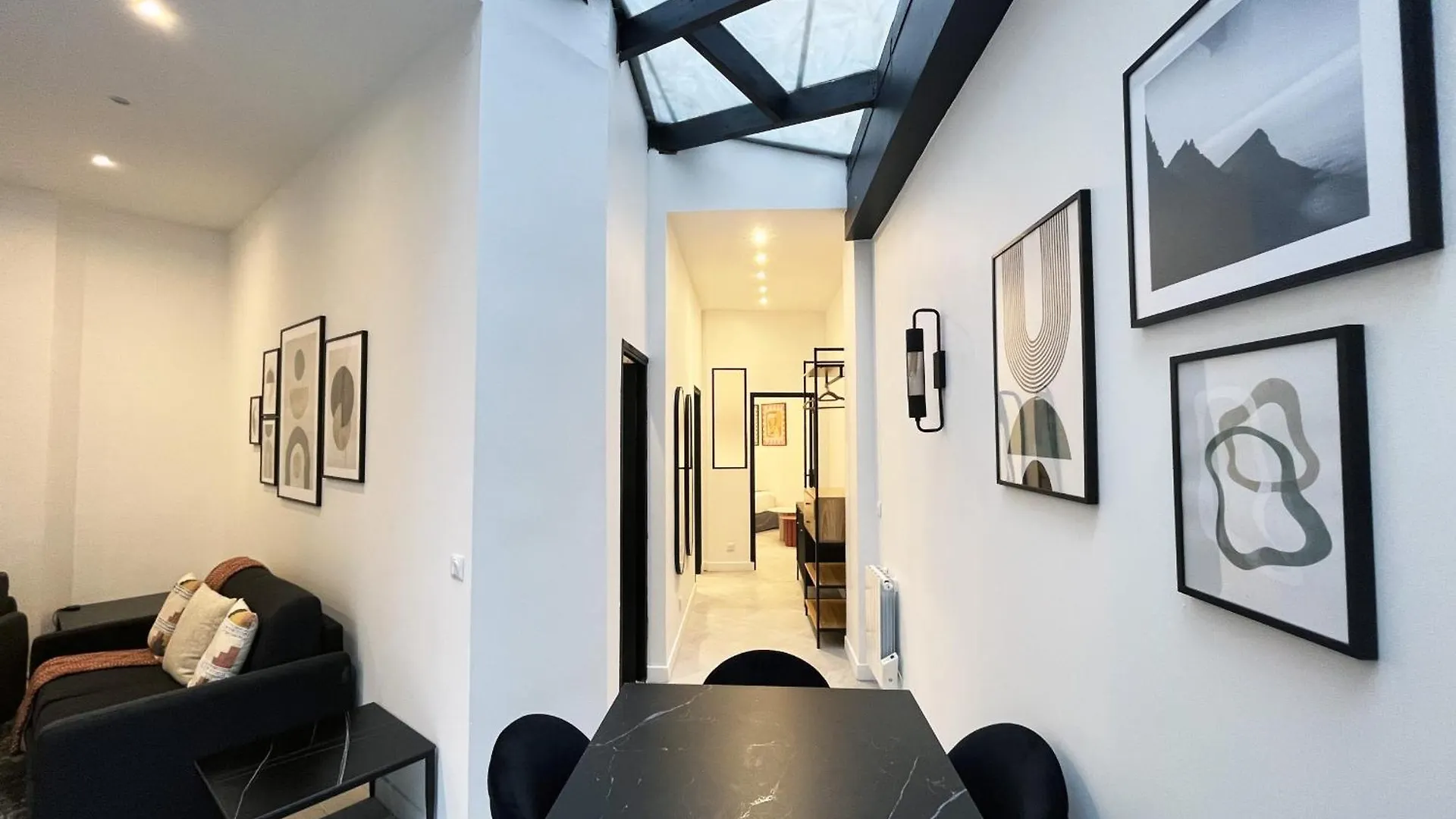 Apartment Urban Flat 08 - The Panoramic Flat In