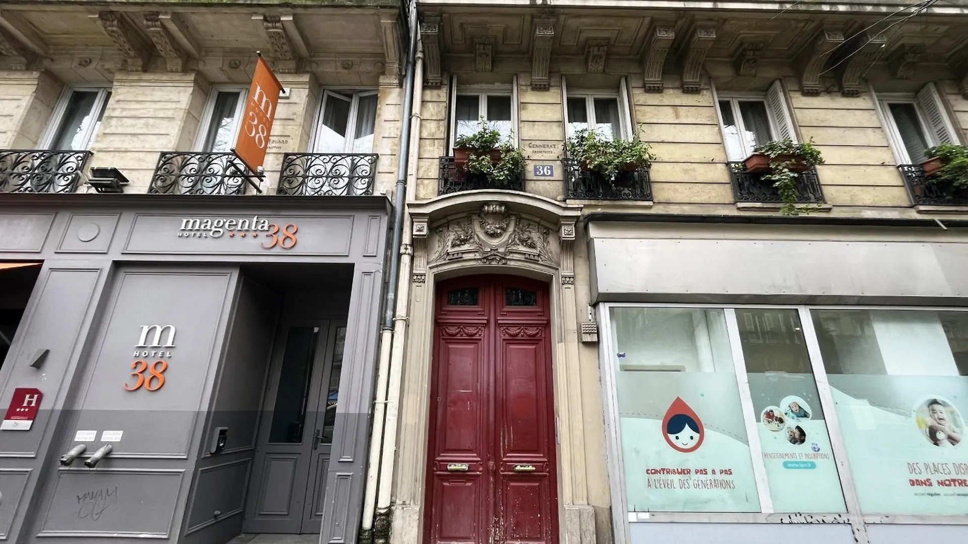 Urban Flat 08 - The Panoramic Flat In Paris
